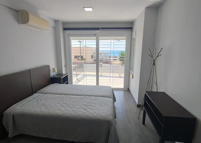 Olimpo 2 A 20 Metros De La Arena * Fuengirola